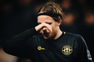 Bi kịch của cựu sao Ngoại Hạng Anh và hành trình sa ngã vào thế giới ngầm_695b584475d37.webp