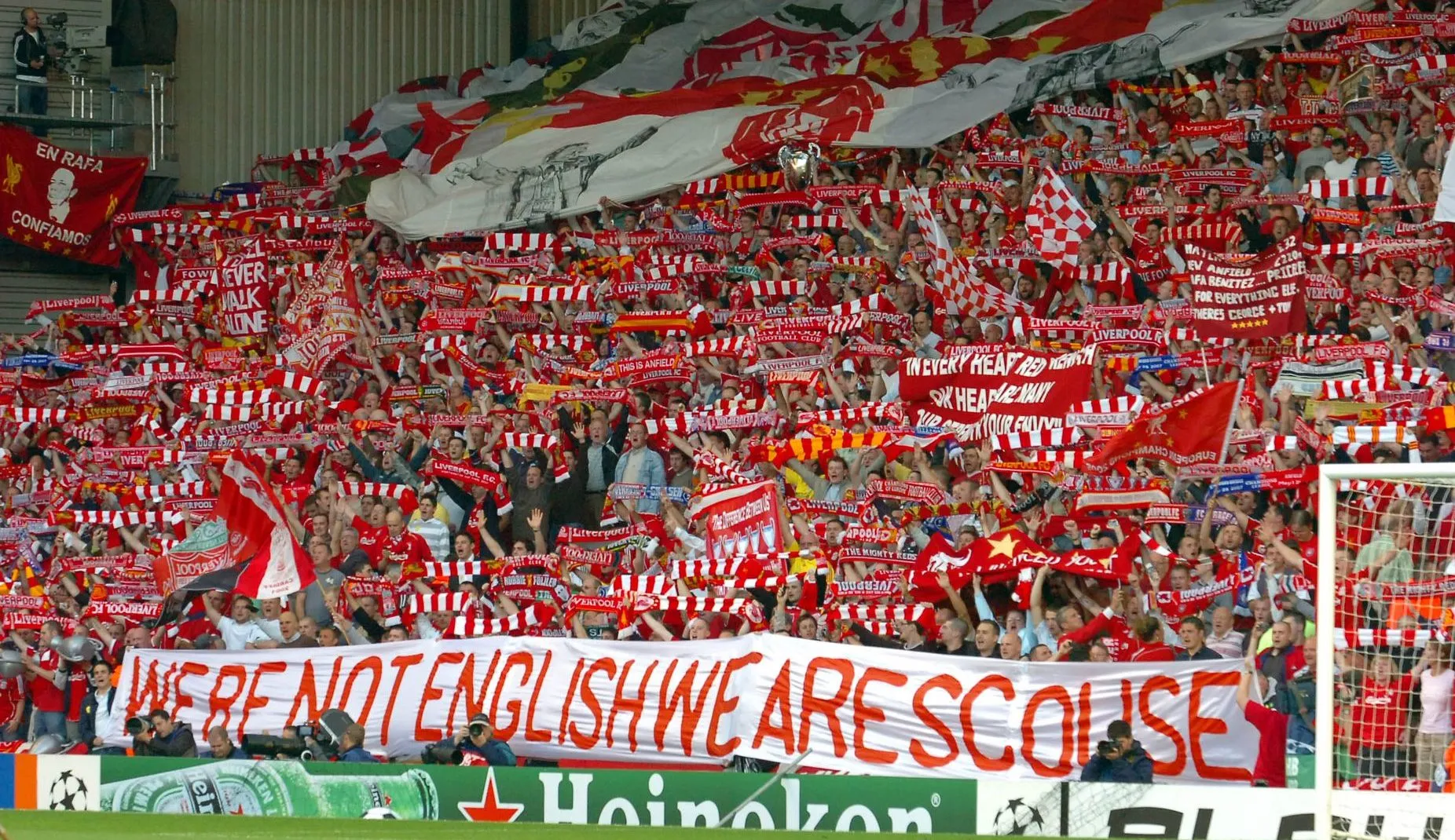 “Scouse Not English”: Giải mã lý do CĐV Liverpool không cổ vũ tuyển Anh_695b571897e1d.webp